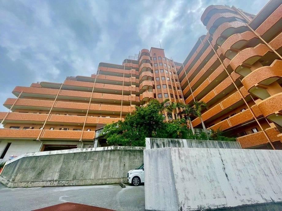 3DK apartment in Naha, Okinawa - Photo 1