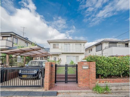 Comfortable 3LDK Home Near Schools - Photo 1