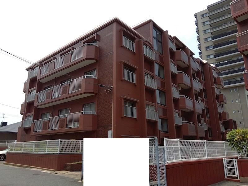 3LDK apartment in Moji Ward, Kitakyushu, Fukuoka - Photo 1