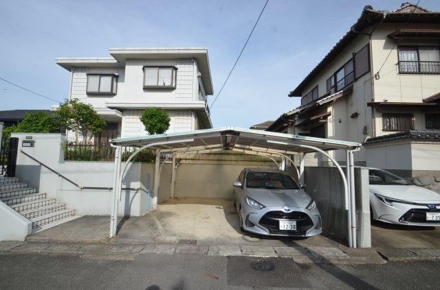 5LDK House with Large Balcony in Wakamatsu - Photo 1