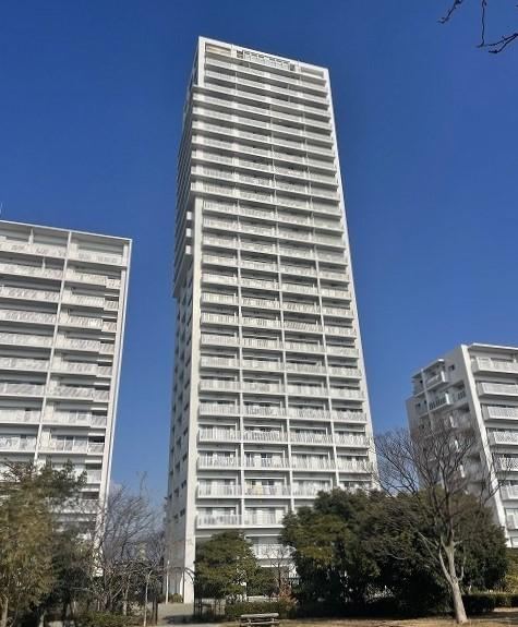 3LDK apartment in Saeki Ward, Hiroshima - Photo 1