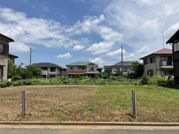 Flat Land Near Ryuugasaki City Station - Photo 1