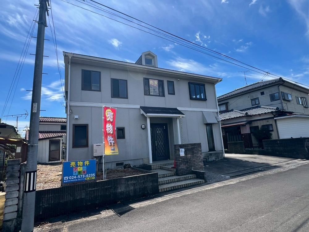 Renovated 4LDK House with Ample Parking in Shiraishi - Photo 1