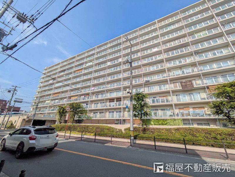 3LDK apartment in Joto Ward, Osaka - Photo 1