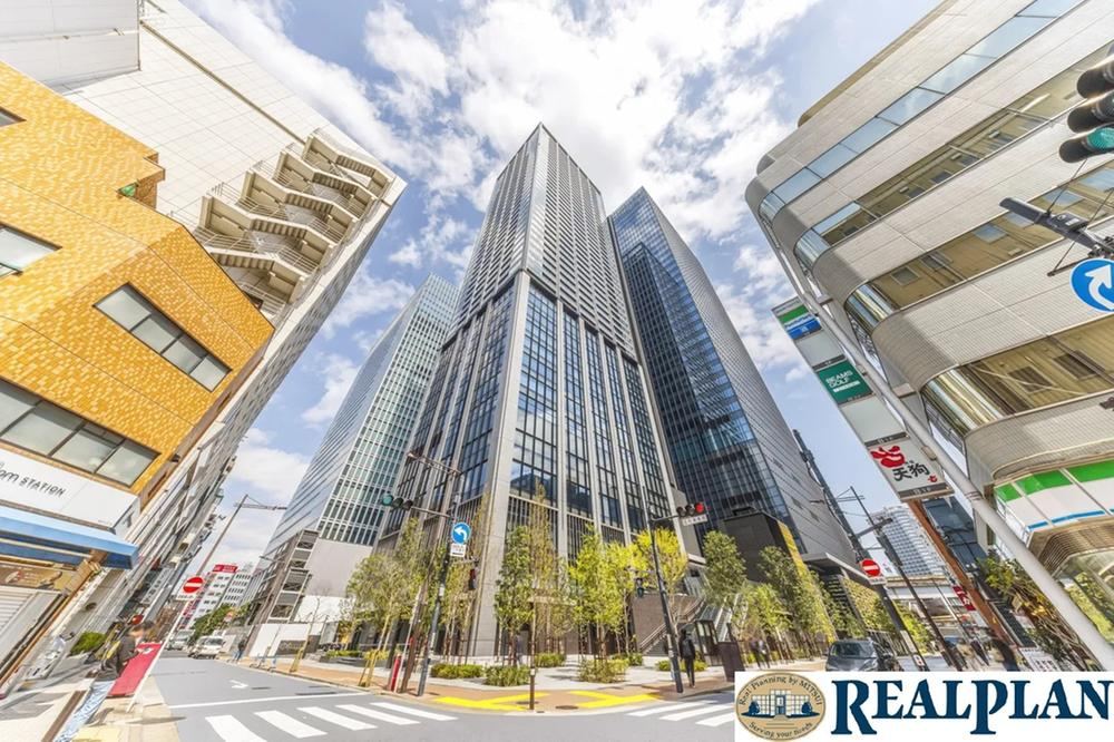 2LDK apartment in Minato Ward, Tokyo - Photo 1