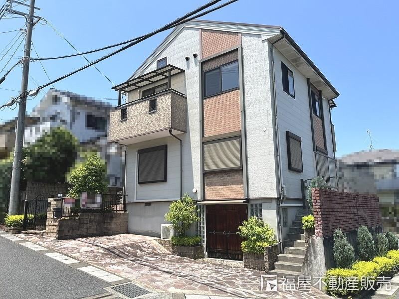 Stylish 4LDK Home with Loft in Otsu - Photo 1