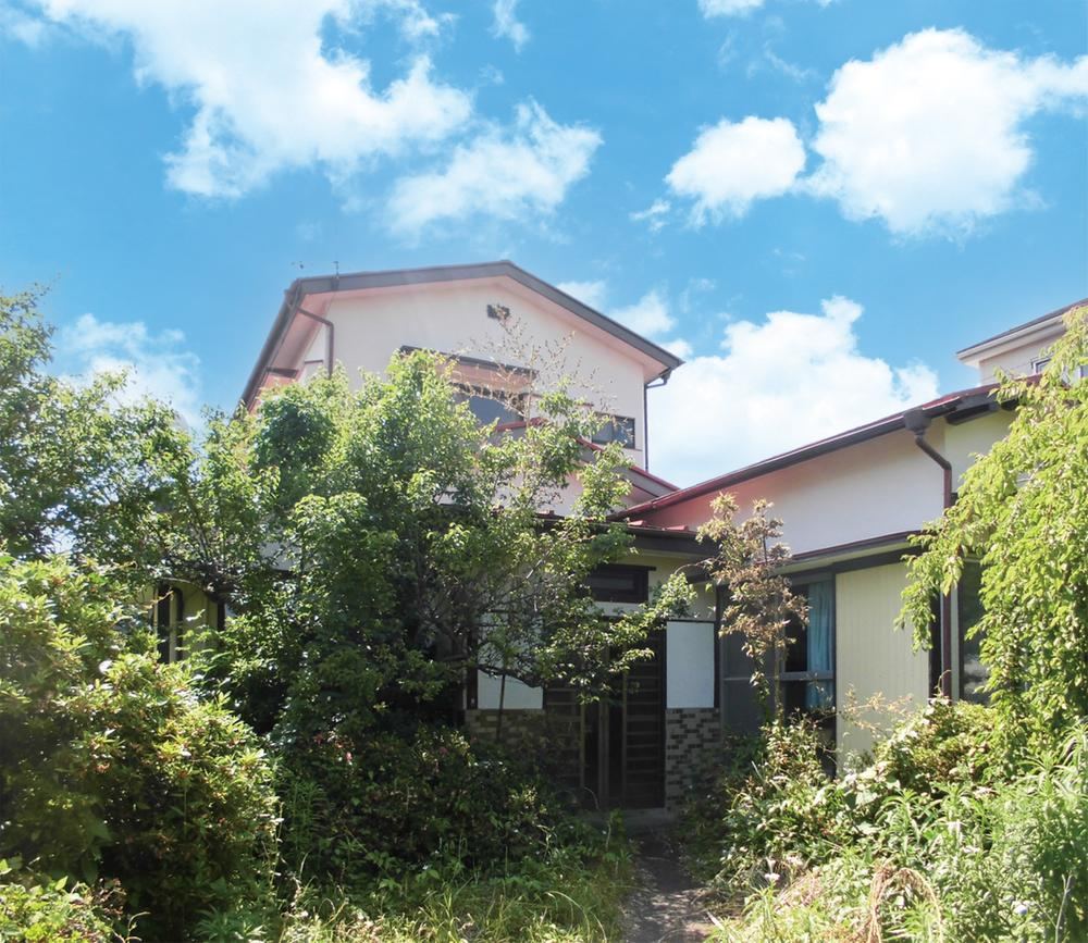 Spacious 7DK House in a Quiet Environment - Photo 1