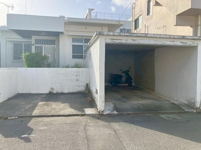 6LDK House with Garden in Uruma City - Photo 1