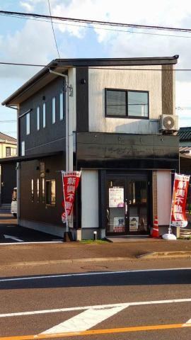 Commercial-Residential 2K Building in Iwayoshi - Photo 1