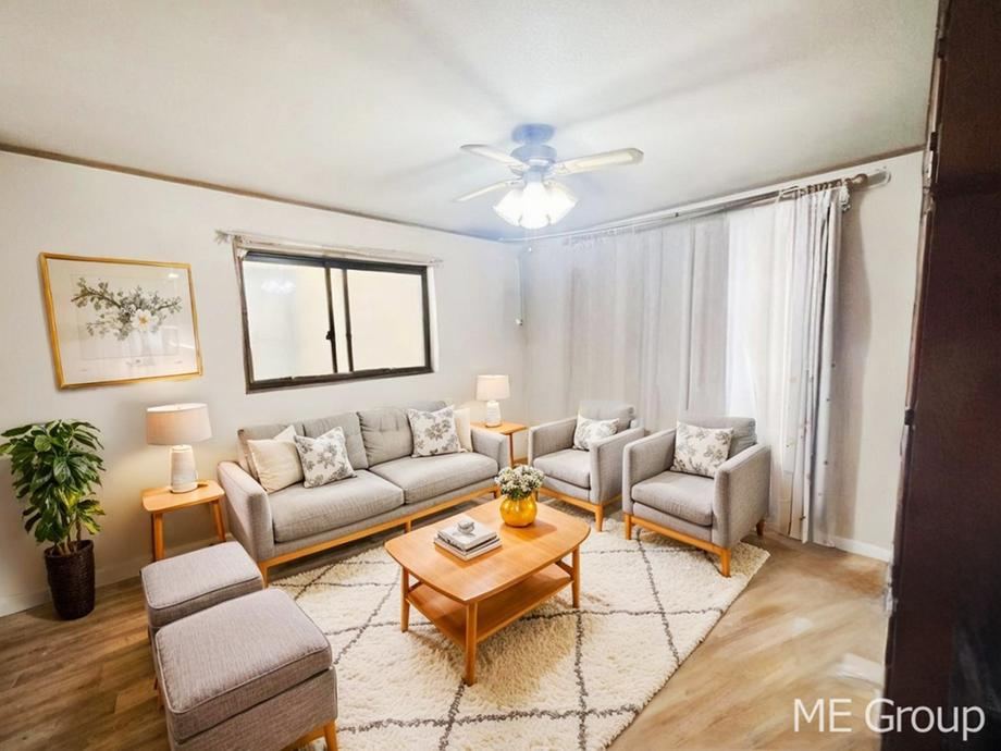 Spacious 4LDK House in Calm Neighborhood - Photo 1