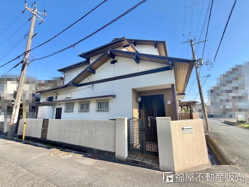 5LDK House in Tsujii - Photo 1