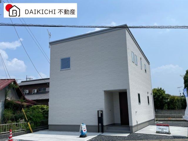 3LDK house in Honjo, Saitama - Photo 1