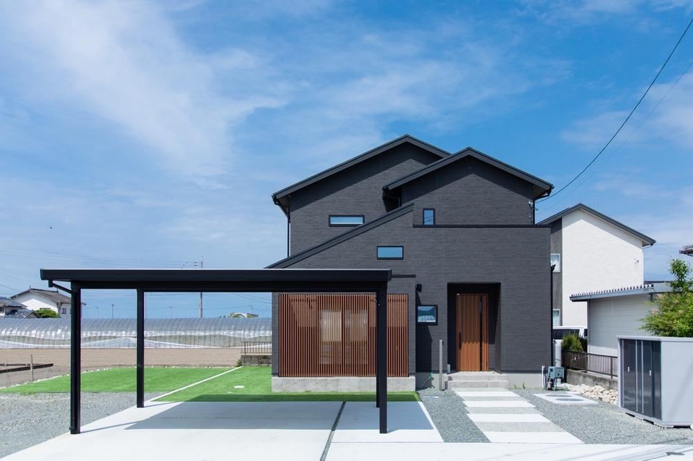 Modern 3LDK House Near Kumamoto Port - Photo 1