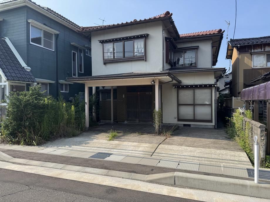 212 m² land in Tsubata, Kahoku District, Ishikawa - Photo 1