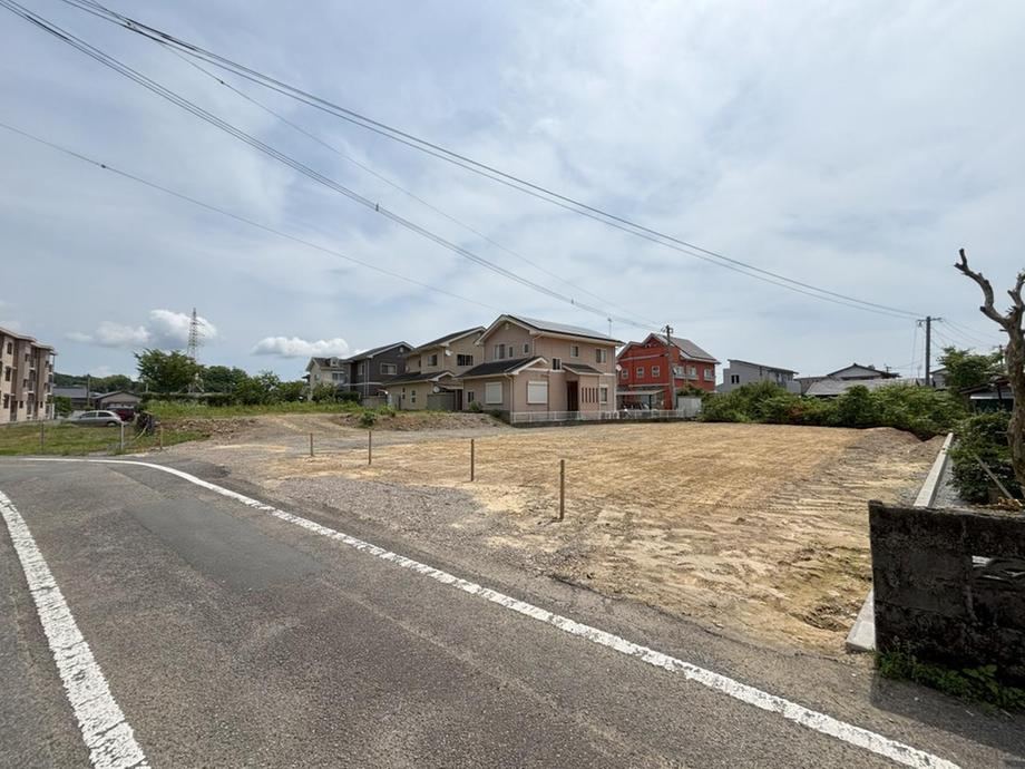 952 m² land in Hyuga, Miyazaki - Photo 1