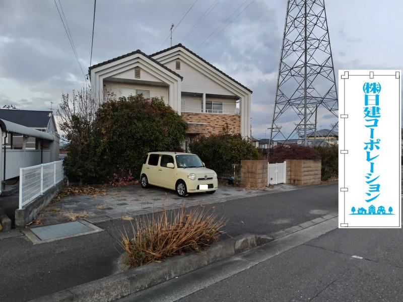 Spacious 5LDK Home in Hiwada with Ample Storage - Photo 1