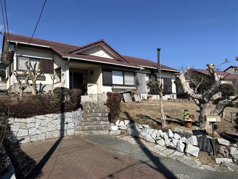 5DK Property with Land Near Golf Course in Isumi - Photo 1
