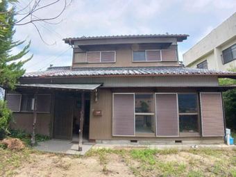 6DK house in Mima