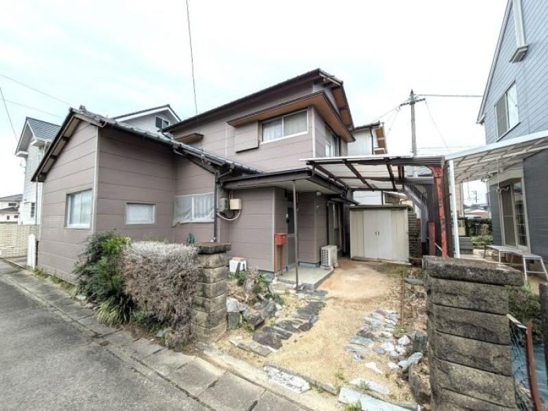 Affordable 3DK Detached House in Aizumi Town - Photo 1