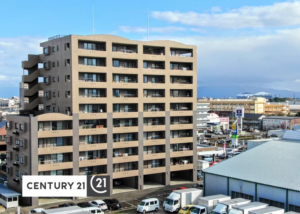 3LDK apartment in Chuo Ward, Niigata - Photo 1