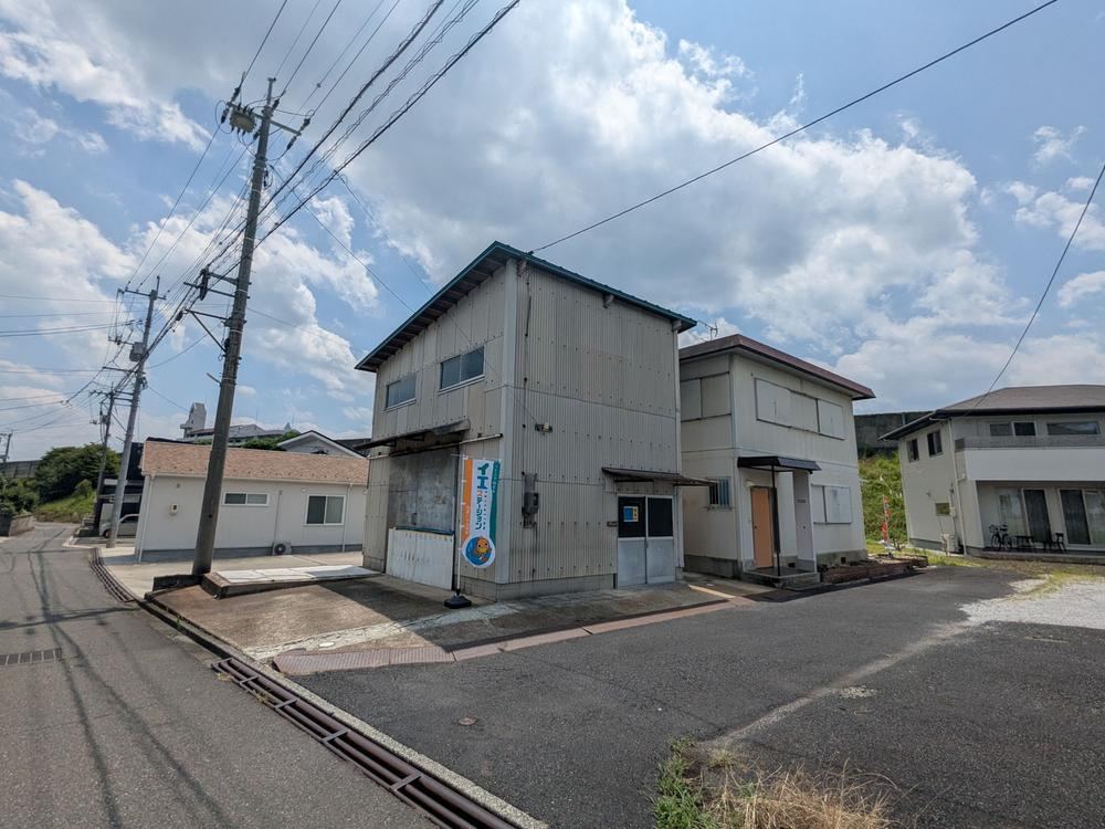 4LDK House Near Commercial Facilities in Obara - Photo 1