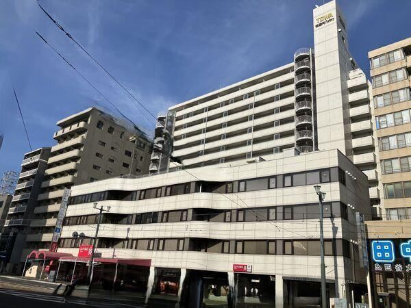 2LDK apartment in Naka Ward, Hiroshima - Photo 1