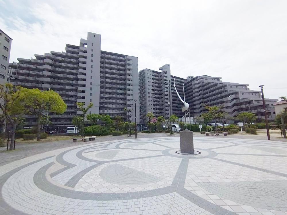 2LDK apartment in Kita Ward, Sakai, Osaka - Photo 1