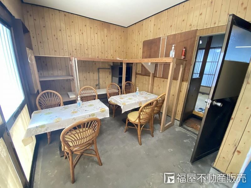 2K+S House in Shopping District of Kami-Higashi, Osaka - Photo 1