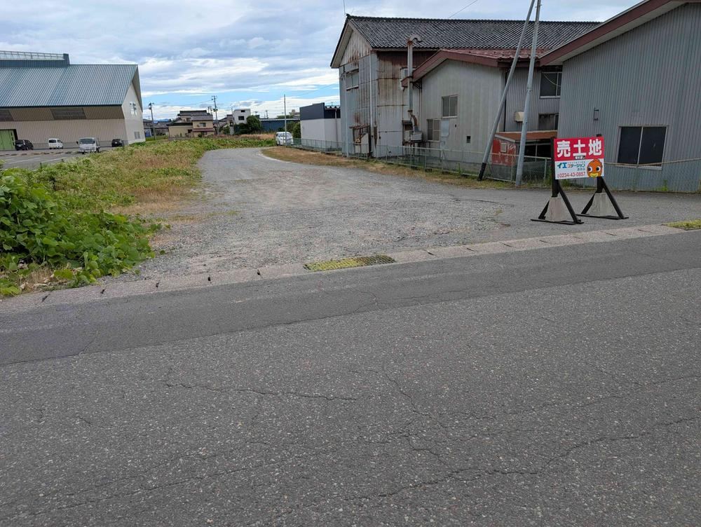 Spacious Land for Sale in Shonai Town - Over 340 tsubo - Photo 1