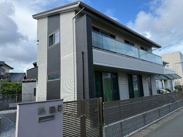 Bright 4LDK Detached House in Central Hamamatsu - Photo 1