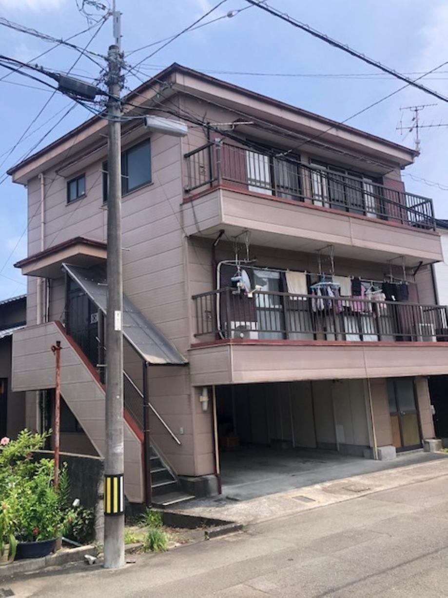 Spacious 4DK House in Convenient Horikawacho Area - Photo 1