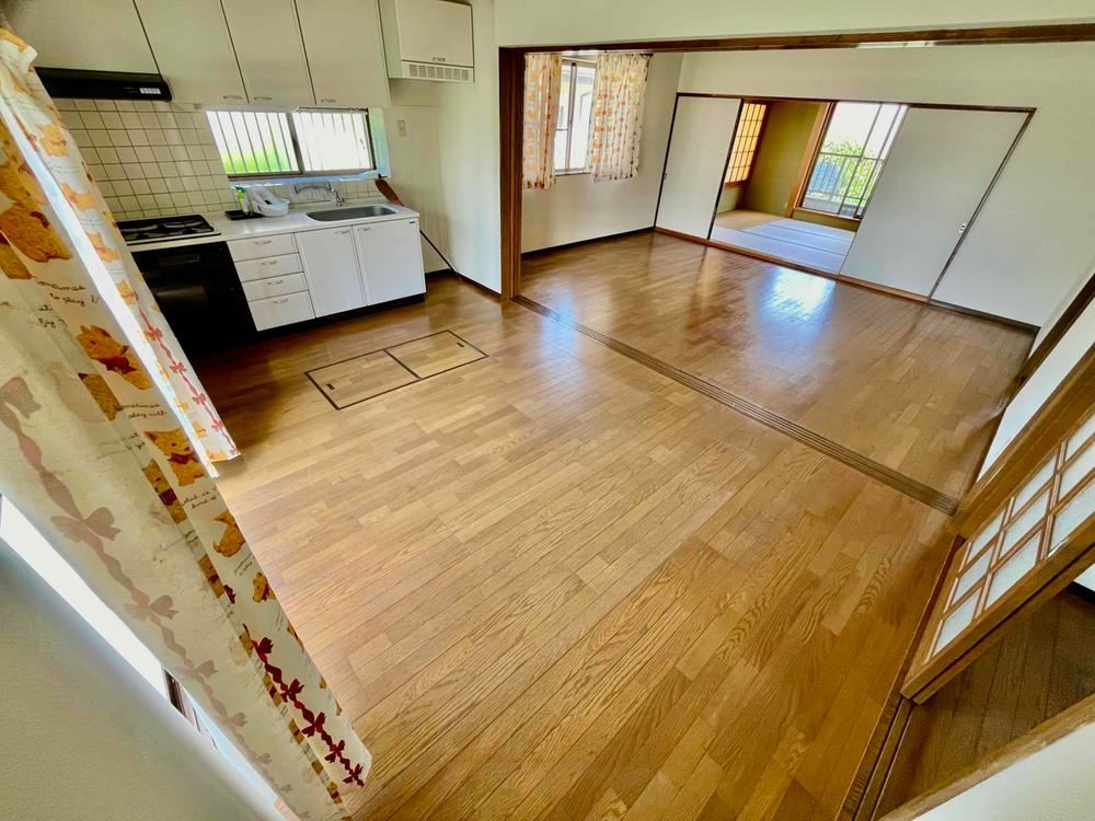 Used Detached House in Kamishiraiwa, Izu City - Photo 1