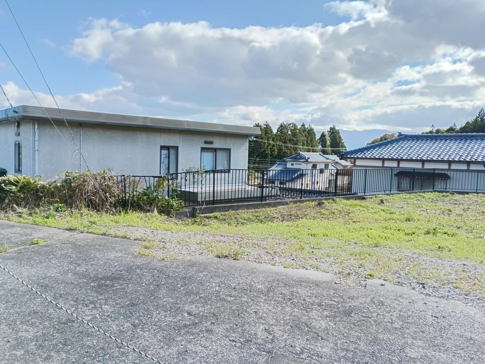Spacious 146 Tsubo Land - Photo 1