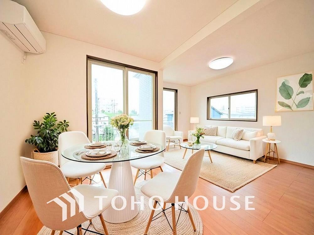 Renovated 3LDK House with Abundant Natural Light in Noba - Photo 1