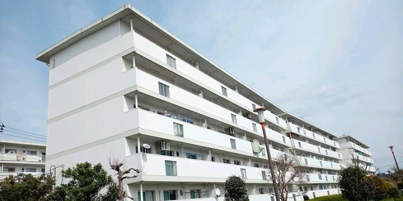 Convenient 2LDK Apartment Near Tōbu Dōbutsu Kōen Station - Photo 1