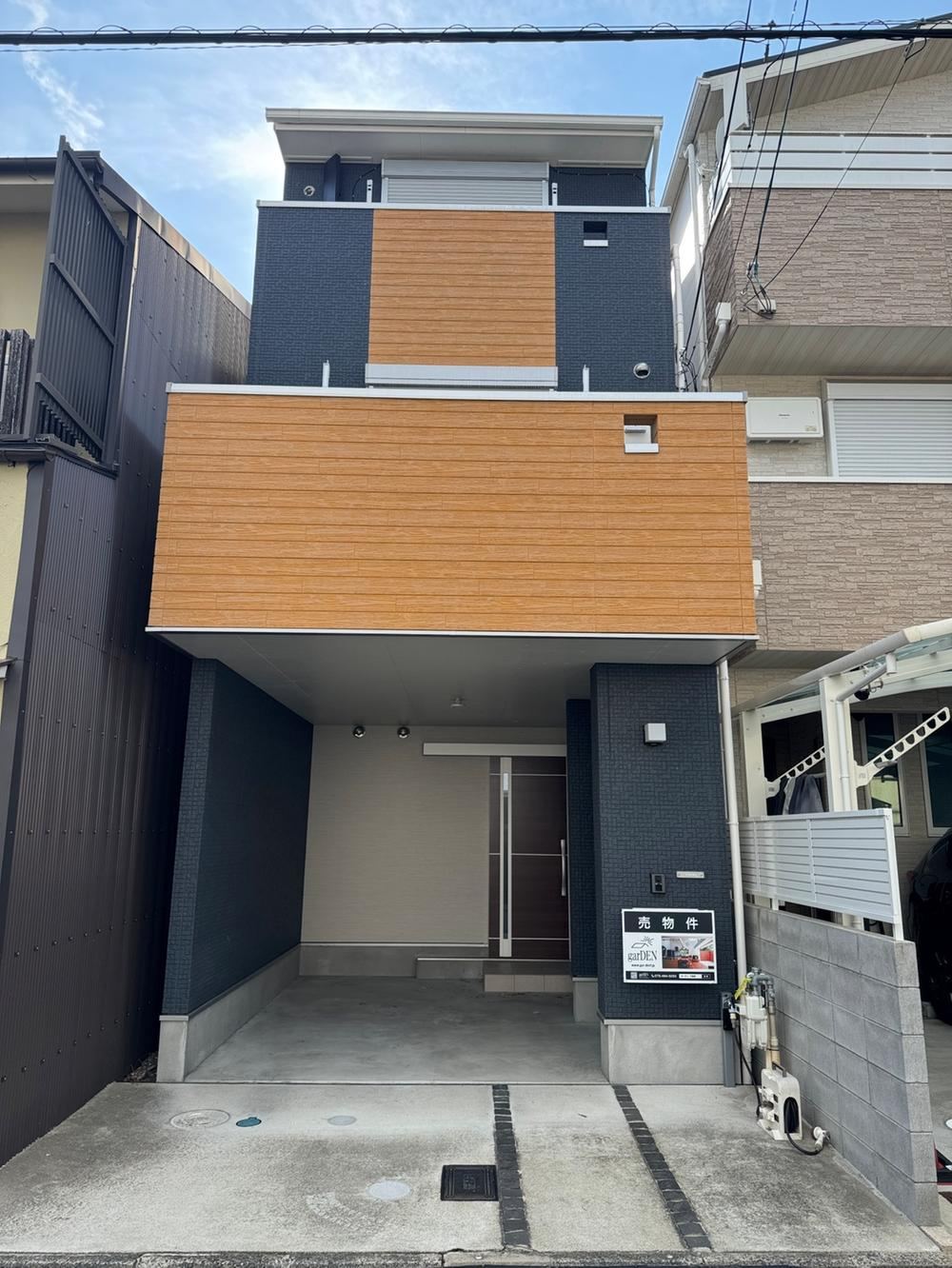 Modern 3LDK House in Hanazono - Photo 1