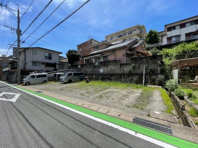 585 m² land in Nagasaki, Nagasaki - Photo 1