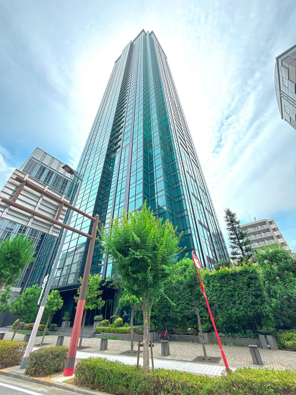 3LDK apartment in Fukushima Ward, Osaka - Photo 1