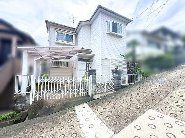 Charming 4LDK House in Nishi-Asahigaoka - Photo 1