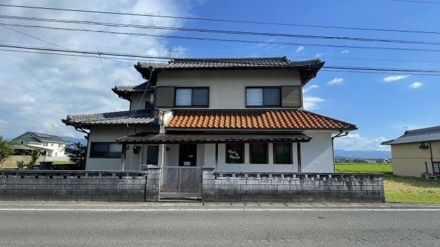 Former Beauty Salon with Residential Potential in Mitoyo - Photo 1