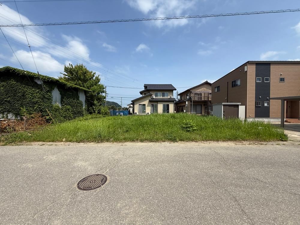 320 m² land in Hakusan, Ishikawa - Photo 1