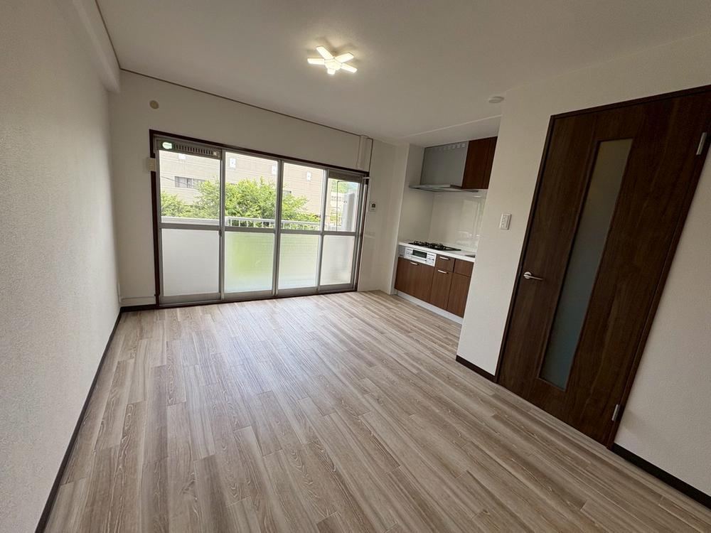 2LDK apartment in Nagaokakyo, Kyoto - Photo 1