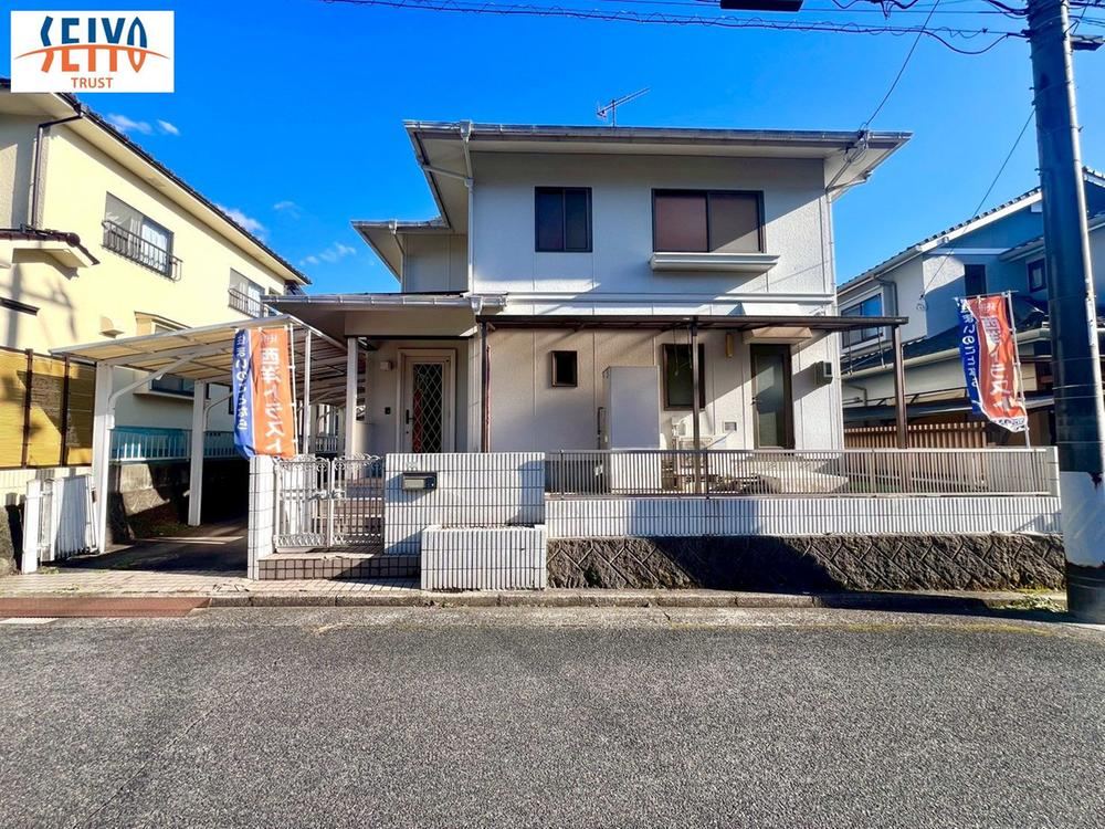 4LDK house in Asakita Ward, Hiroshima - Photo 1