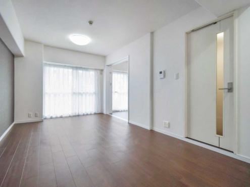 Stylish 2LDK Apartment Near Miyamaedaira Station - Photo 1