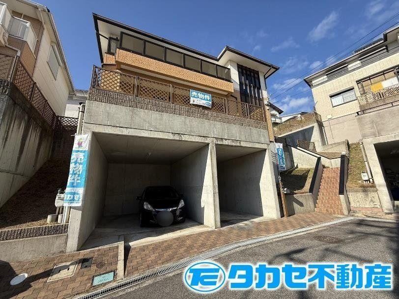 Renovated 4LDK Home in Aobadai - Photo 1