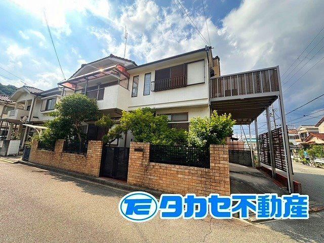 5LDK House with Roof Balcony in Kitahama-cho - Photo 1