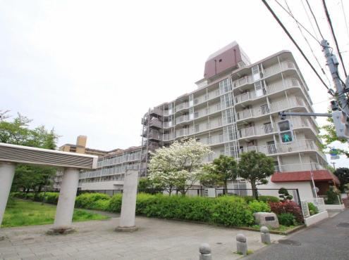 Newly Renovated Apartment in Kamiya 3 - Photo 1