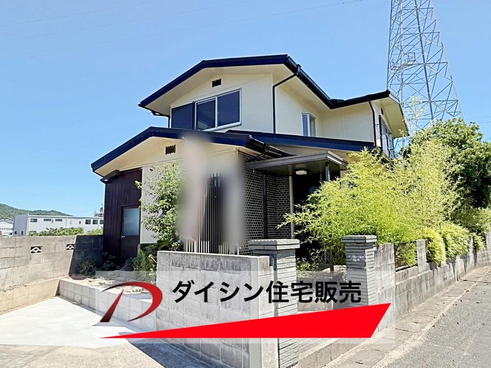 Renovated 5DK House in Hofu - Photo 1