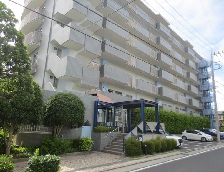 3LDK apartment in Kita Ward, Saitama - Photo 1