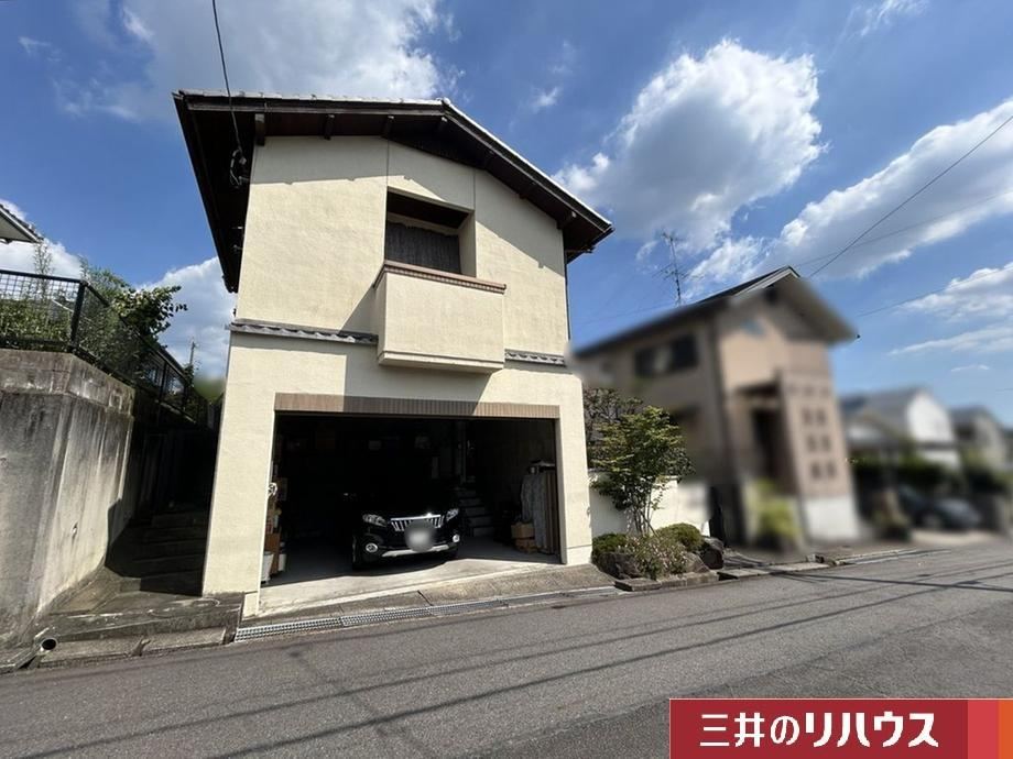 Spacious 4LDK House in Oshizawadai - Photo 1